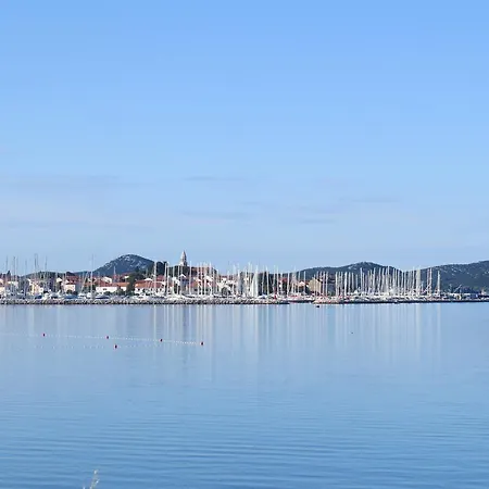 Lägenhet Amfora Biograd Na Moru